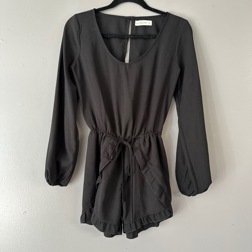 Abercrombie & Fitch Bubble Sleeve Side Ruffle Black Romper XS